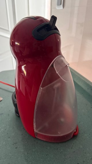 Macchina da caffè Dolce Gusto rossa