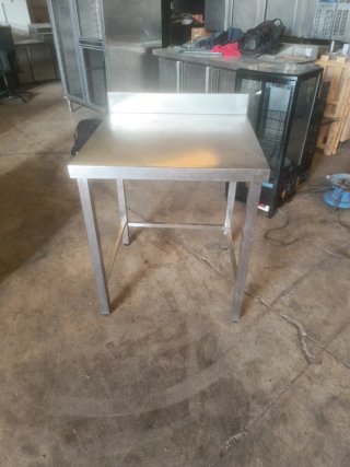 Mesa de acero inoxidable