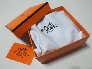Cinturón Hermès Negro Hebilla Dorada