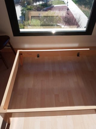 Cama de madera individual