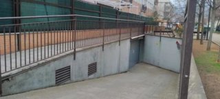Plaza de garaje para moto