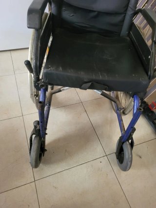 Silla de ruedas plegable