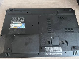 Portatil CLEVO W250EUQ Win10 Generico