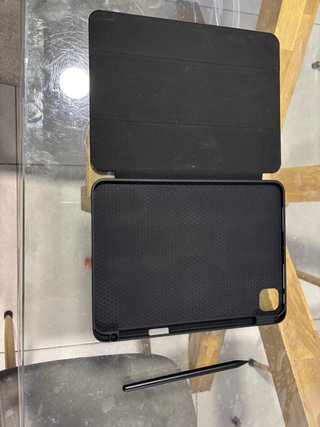 Funda Apple iPad 11 M5