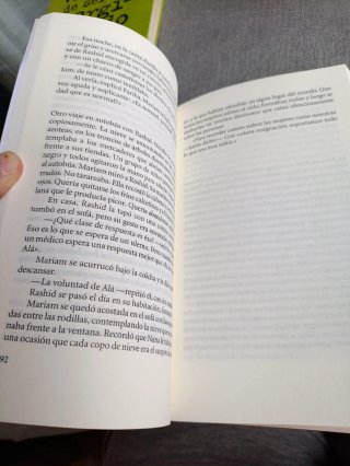 Mil soles esplendidos/ A Thousand Splendid Suns