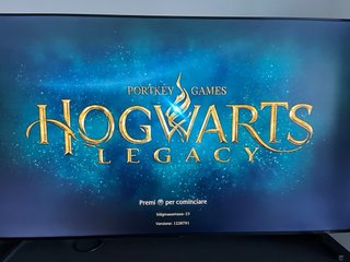 Playstation 4 Pro 1TB + gioco hagwarts legacy