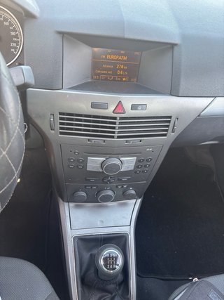 Opel Astra H 2005