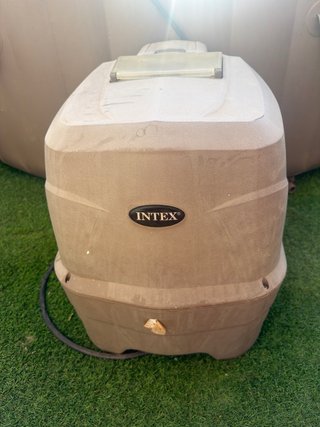 Jacuzzi Intex Beige/Marrone