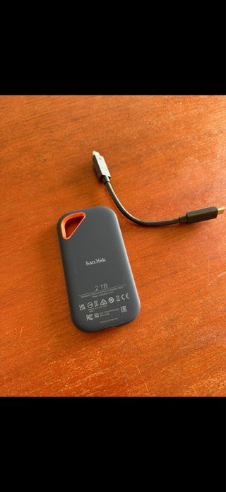 SanDisk Portable SSD 2TB【中古】 SanDisk Extreme Portátil SSD 2TB de Segunda mano por 175 EUR en