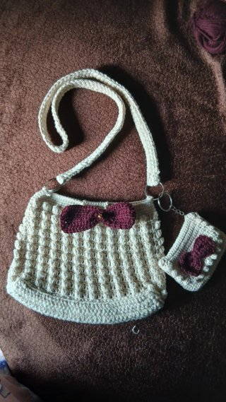 Bolso de crochet algodón beige y rojo