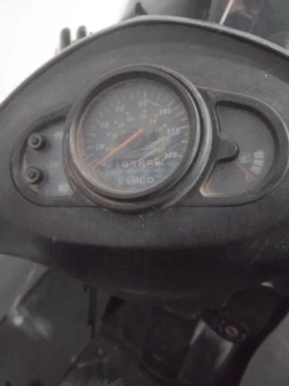 Moto Scooter 125cc Naranja y Negra