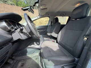 Peugeot 5008 2012