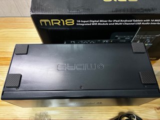 Midas MR18 + Kit Rack + Caja Original