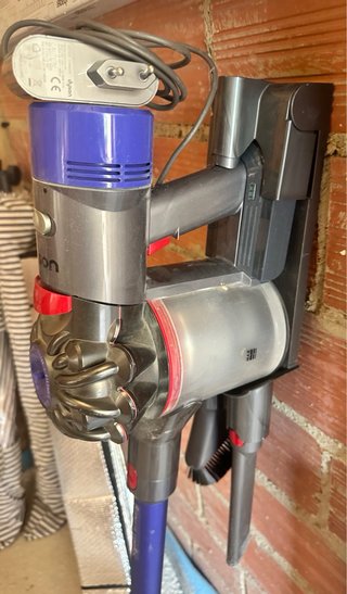 Dyson V7 Fluffy Aspirador sin Cable