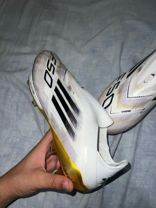 Botas de fútbol Adidas F50 sin usar