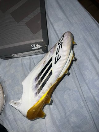 Botas de fútbol Adidas F50 sin usar