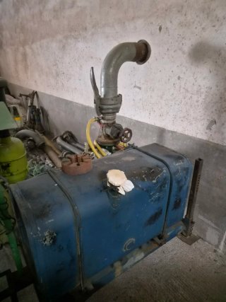 Motobomba de riego diésel 100 CV con bomba Caprari