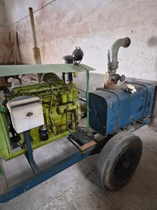 Motobomba de riego diésel 100 CV con bomba Caprari
