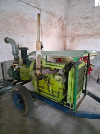 Motobomba de riego diésel 100 CV con bomba Caprari