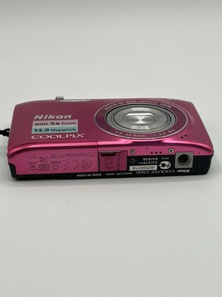 Nikon Coolpix S3100 14MP Digital Camera Pink