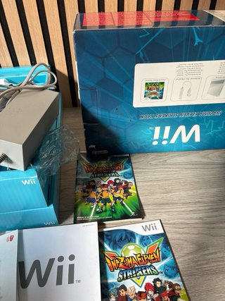 Consola wii edicion Inuzuma + sports+resorts compl