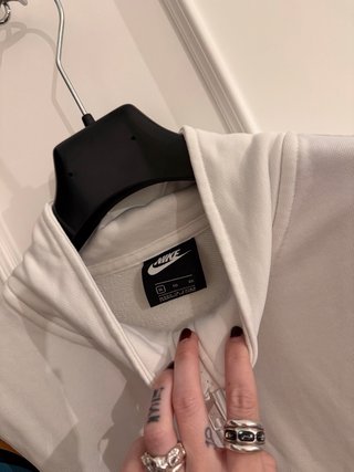 Sudadera Nike Blanca Bordada Vintage