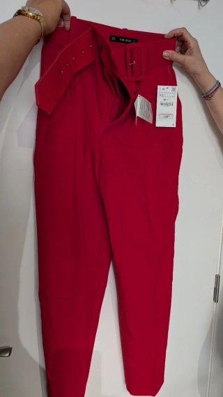 Pantalón vestir Zara rojo talle alto