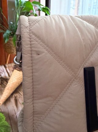 Bolso Bimba y Lola Beige Acolchado