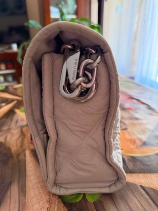 Bolso Bimba y Lola Beige Acolchado