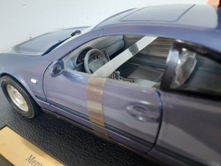 1/18 MODELLO MERCEDES BENZ CLK NO BURAGO