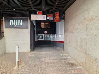 Garaje en venta en Universidad - Malasaña en Madrid
