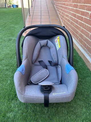 Carrito bebé Kinderkraft 3 en 1 gris