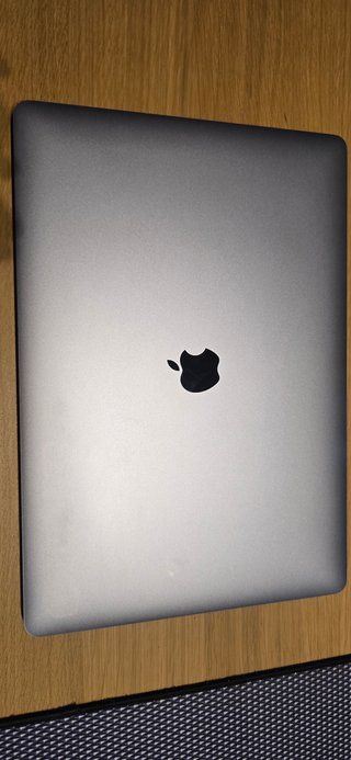 MacBook Pro 2017 15'' i7 3.1GHz 16GB RAM 1TB SSD