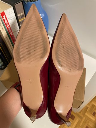 Zapatos de tacón burdeos