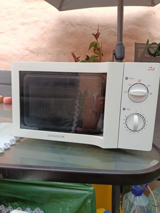 Microondas Daewoo Grill