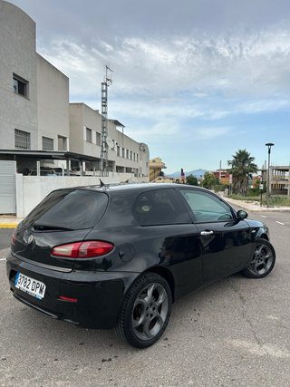 Alfa Romeo 147 2005