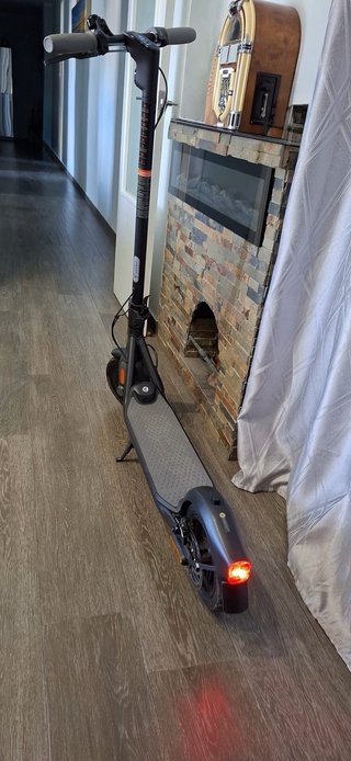 Patinete Eléctrico Negro