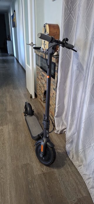 Patinete Eléctrico Negro