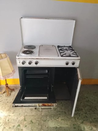 Cocina de gas y eléctrica