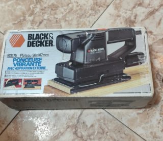 Lijadora Black&Decker BD175