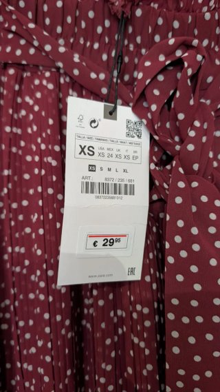 Falda midi Zara plisada lunares