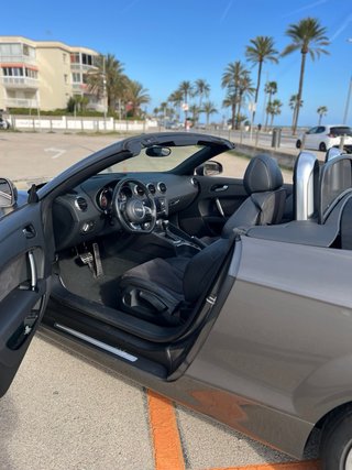 Audi TT Roadster 2013