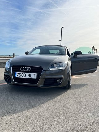 Audi TT Roadster 2013
