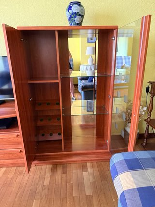 Mueble de salón modular madera y cristal