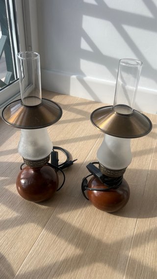 Coppia di lampade da tavolo in stile vintage