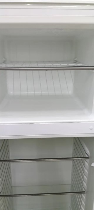 Nevera Hisense Blanca 170 X55 X 55 cm