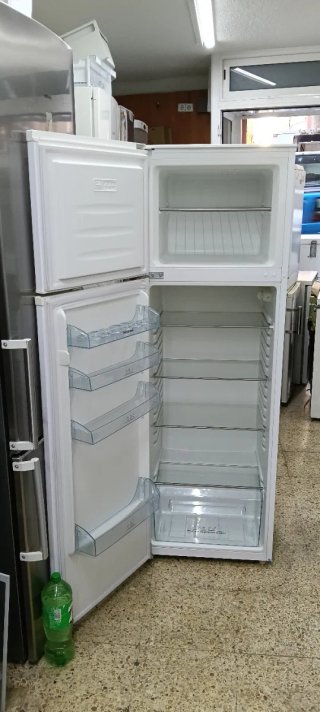 Nevera Hisense Blanca 170 X55 X 55 cm