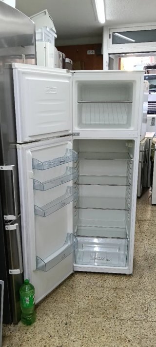 Nevera Hisense Blanca 170 X55 X 55 cm