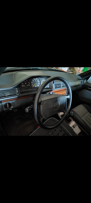 Mercedes-Benz 250 D (W124) de 1991