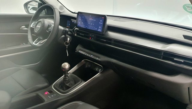 JEEP AVENGER ALTITUDE 1.2T 100CV MANUAL